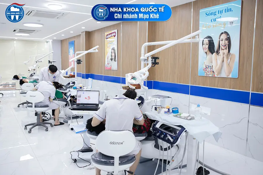 bác sĩ nha khoa quốc tế mạo khê